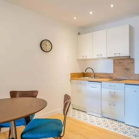 L'hippocrate Duplex A Deux Pas Des Halles