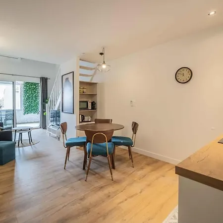 L'hippocrate Duplex A Deux Pas Des Halles * Ναρμπόν